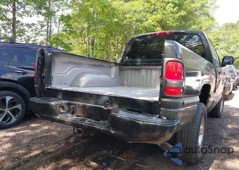 2002 Dodge Ram 1500 St z USA, uszkodzony, nr VIN 1D7HU16N32J152714